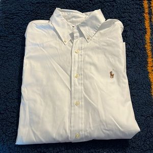 Beautiful custom fit Ralph Lauren button down shirt. 16 1/2 32/33 worn once!